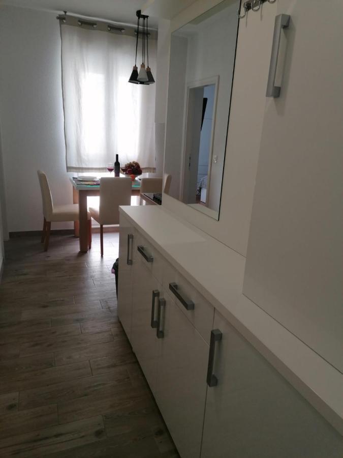 Apartman Petra Пула Екстер'єр фото